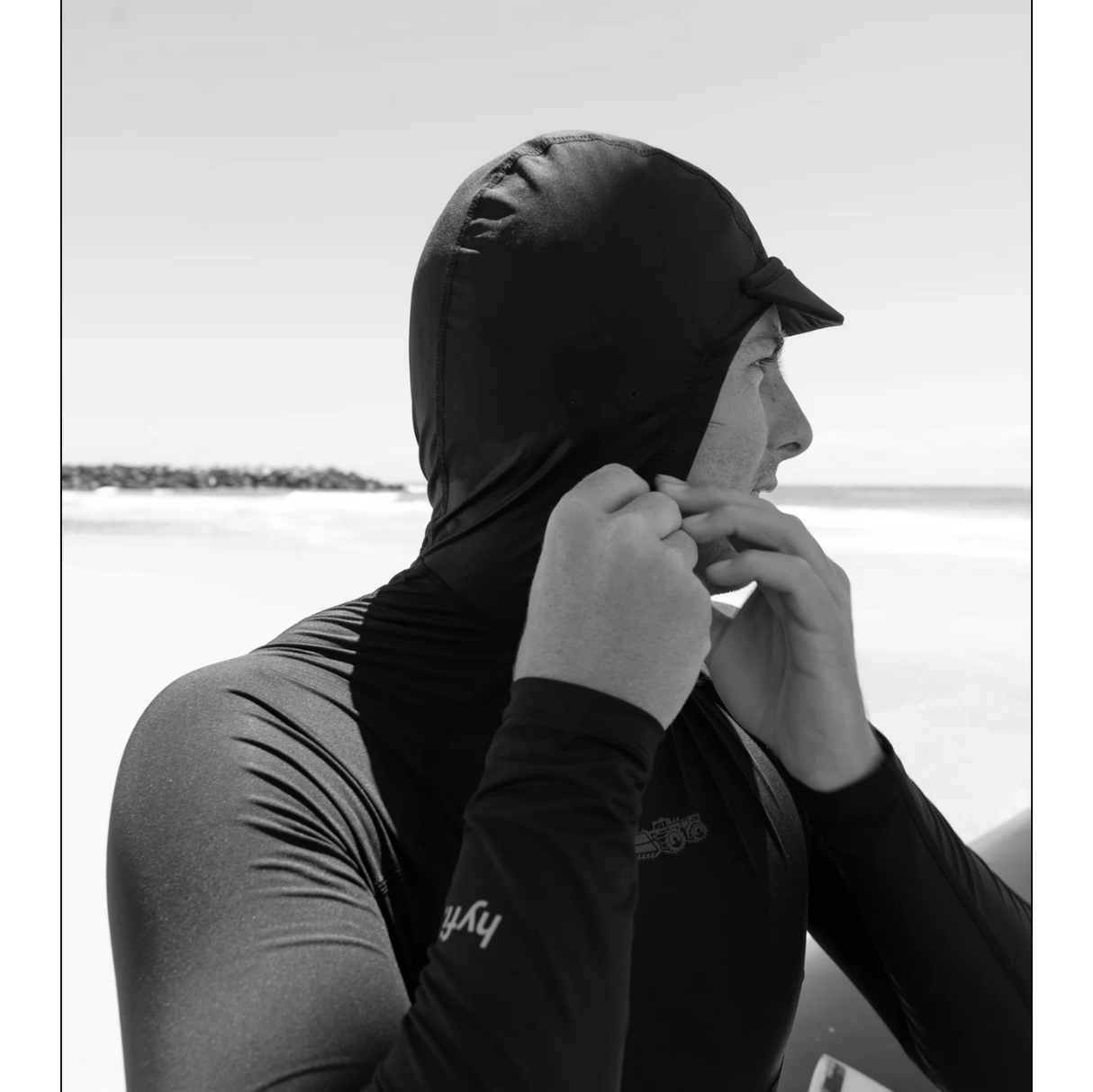 
                  
                    Rashie - JS HYFI Hooded Rashguard **1-2 WEEKS 🚚**
                  
                