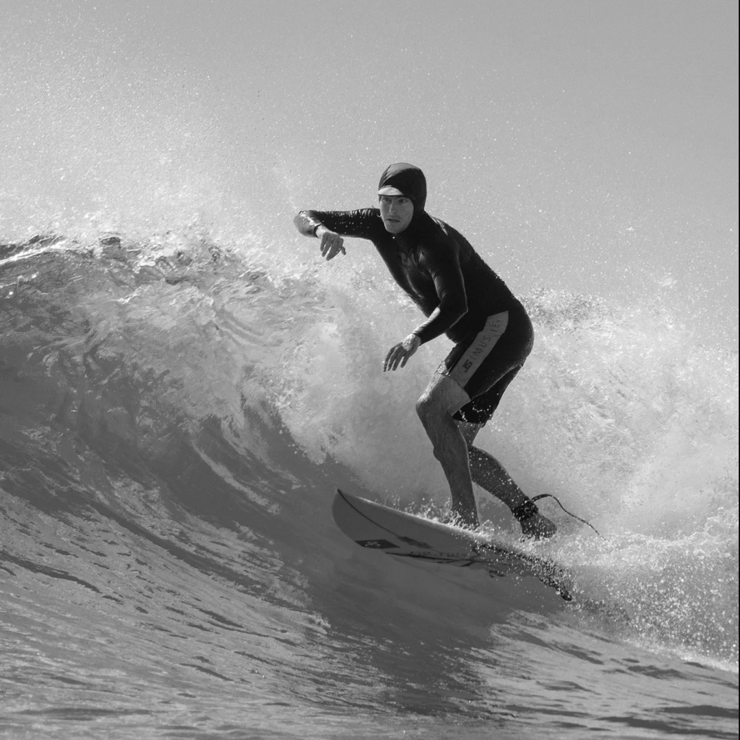 
                  
                    Rashie - JS HYFI Hooded Rashguard **1-2 WEEKS 🚚**
                  
                