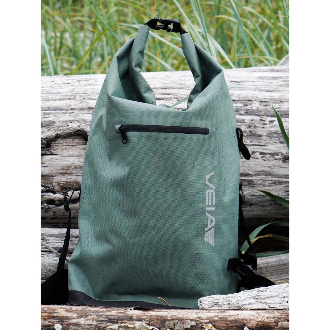 
                  
                    Travel Luggage - Veia Bag - Explorer 30L Wet/Dry Bag Backpack - Seaglass **1-2 WEEKS 🚚**
                  
                