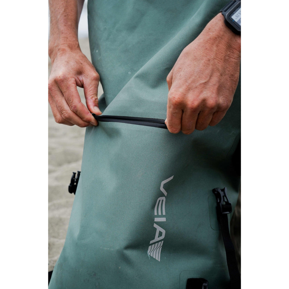 
                  
                    Travel Luggage - Veia Bag - Explorer 30L Wet/Dry Bag Backpack - Seaglass **1-2 WEEKS 🚚**
                  
                