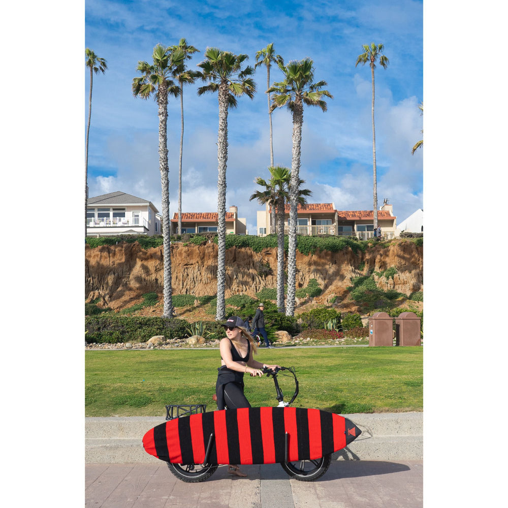
                  
                    Veia Bag - 7'0 Explorer Surfboard Sock - Red **1-2 WEEKS 🚚**
                  
                