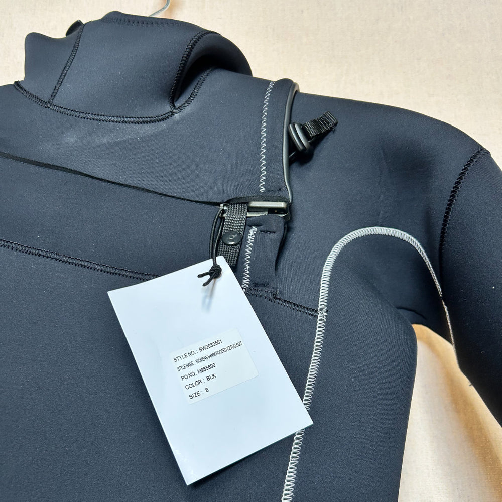 
                  
                    5/4mm Women's Volcom Hooded
                  
                