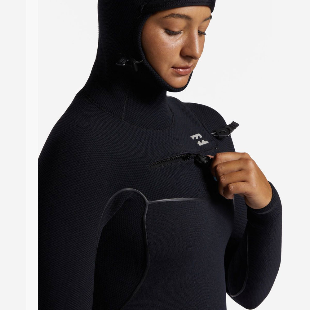 
                  
                    6/5 Women's Billabong Furnace Chest Zip Hooded Wetsuit
                  
                