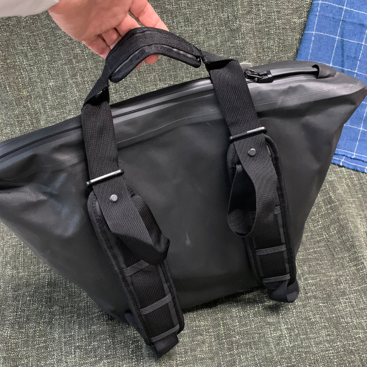 
                  
                    Travel Luggage - Dakine Cyclone Tote Backpack 27L - Cyclone Black
                  
                