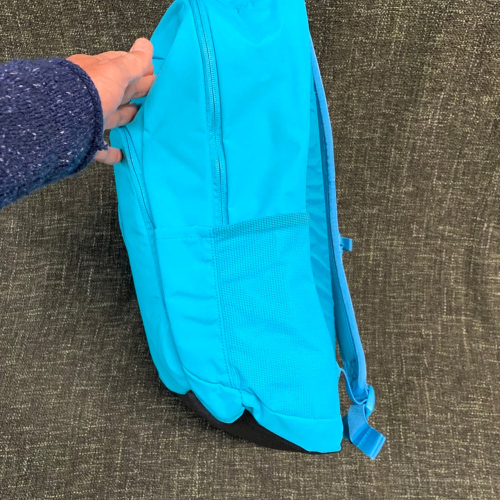 
                  
                    Travel Luggage - Dakine Mission Surf backpack 30L - AI Aqua
                  
                