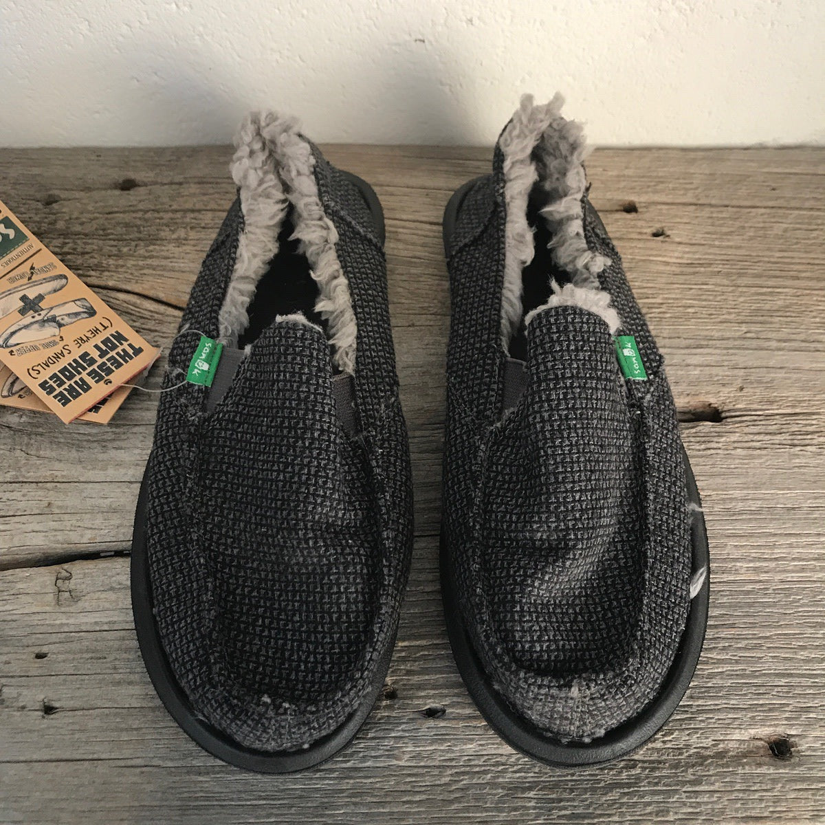 
                  
                    Womens Sanuks SNOWFOX CHILL grey textile - fuzz shoes
                  
                