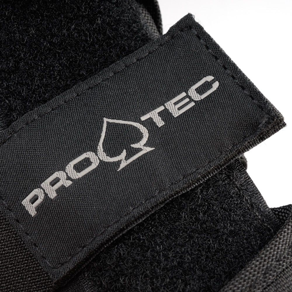 
                  
                    Protective Gear (Skate) - Pro-tec Street Wrist Guards (Youth) O/S - RETRO
                  
                