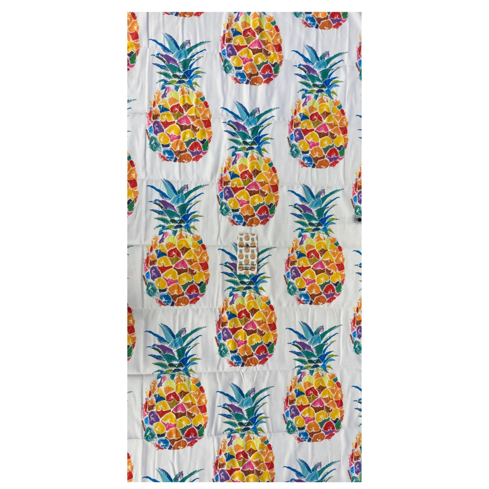 WaCi Beach Towel - Pineapples